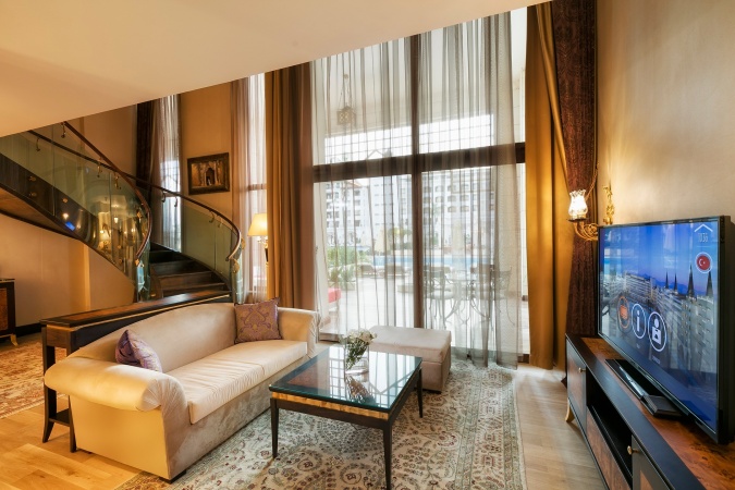 Pool Dublex Suite