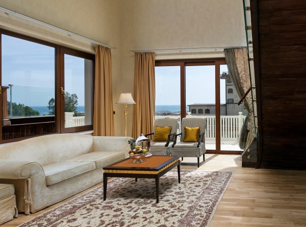Royal Dublex Suite