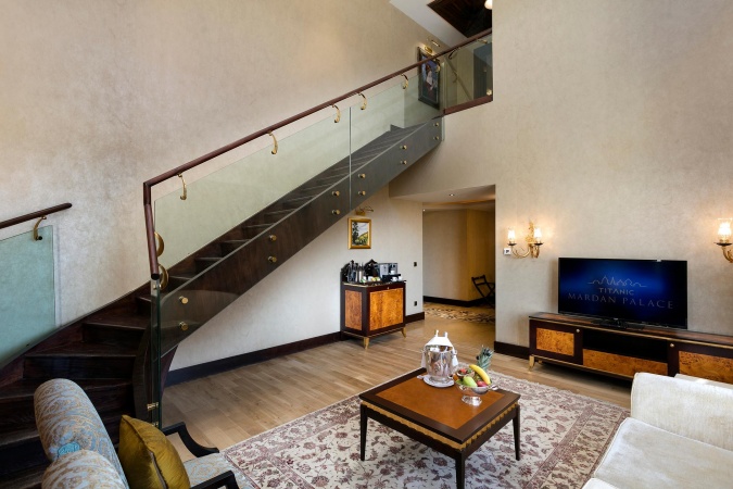 Royal Dublex Suite